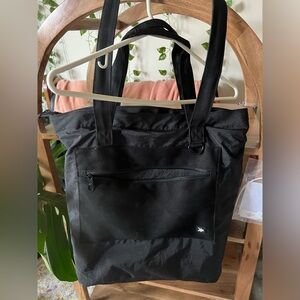 THREAD UTILITY TOTE - BLACK